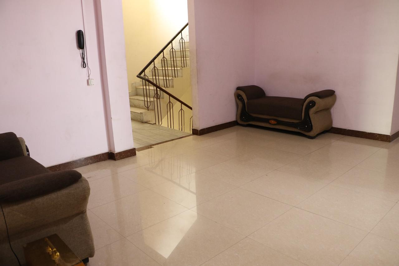 Hotel Sarweshwary Varanasi Exterior photo